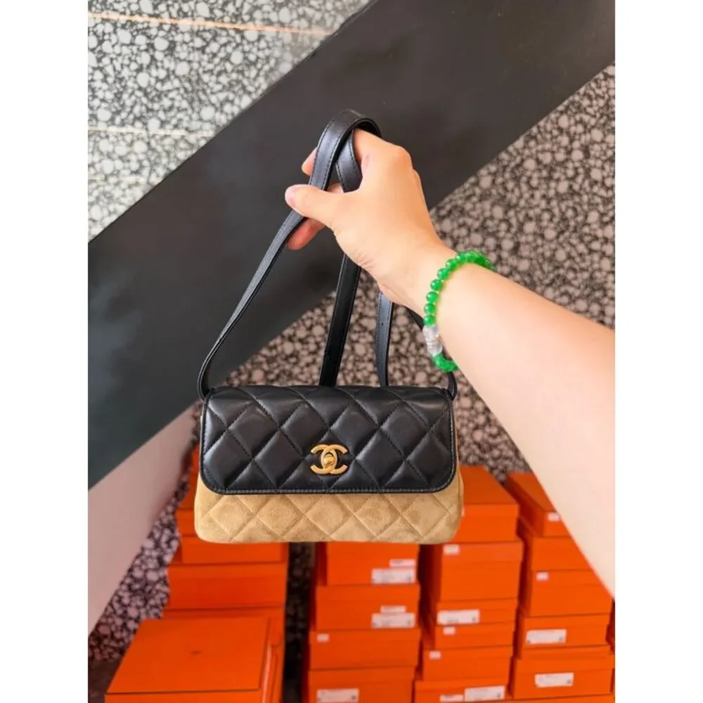 Chanel Women Pre-Loved Bag Very Good Condition